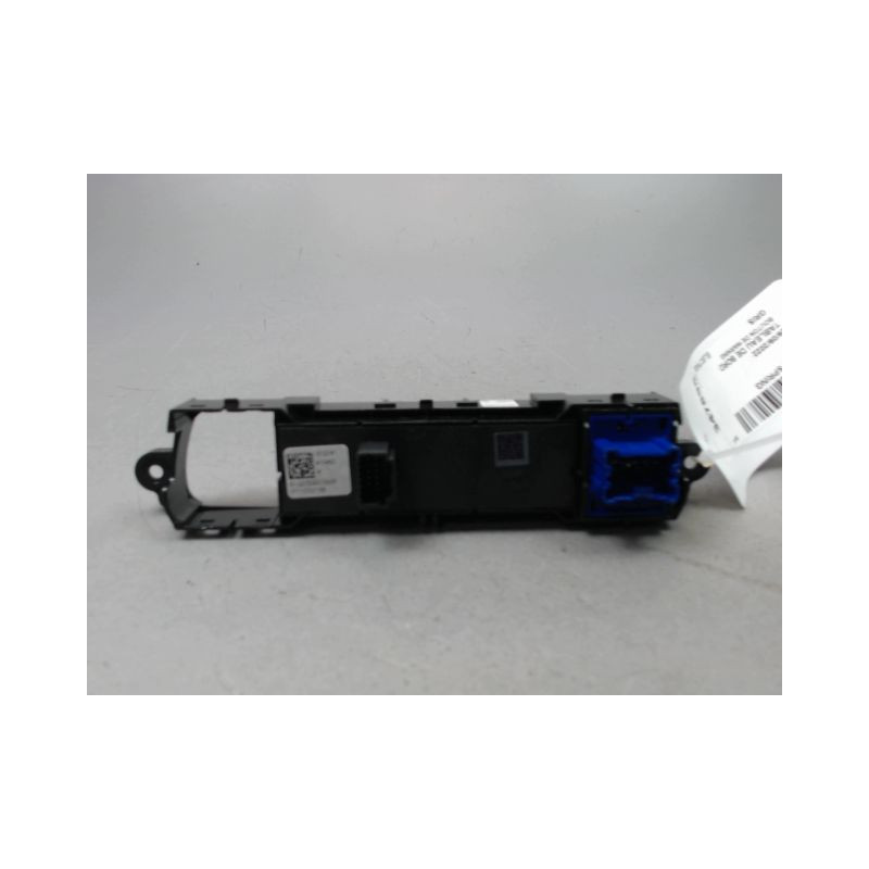 BOUTON DE WARNING DACIA SPRING