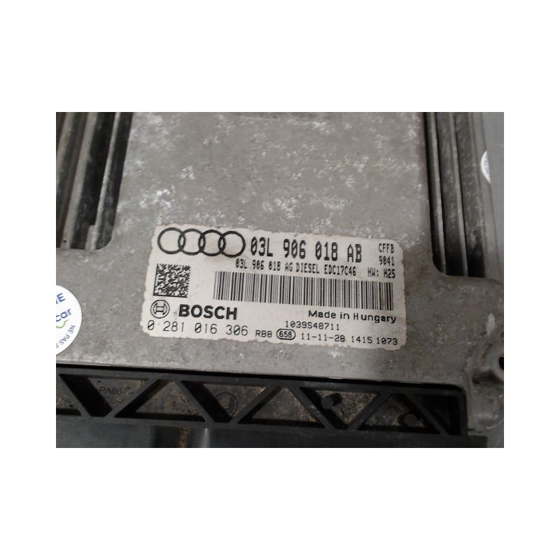 CALCULATEUR MOTEUR AUDI A3