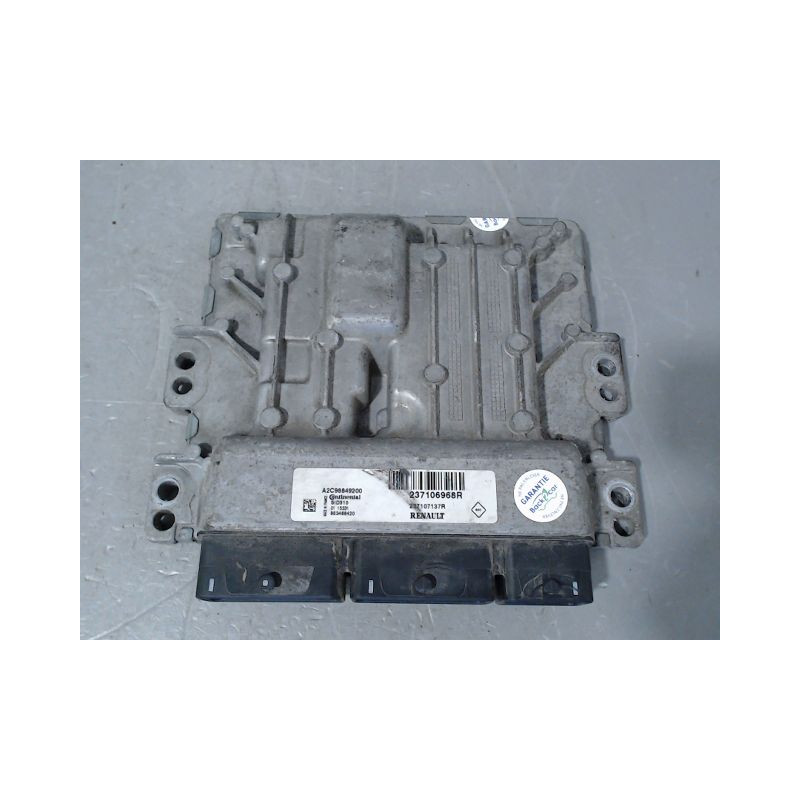CALCULATEUR MOTEUR RENAULT MEGANE