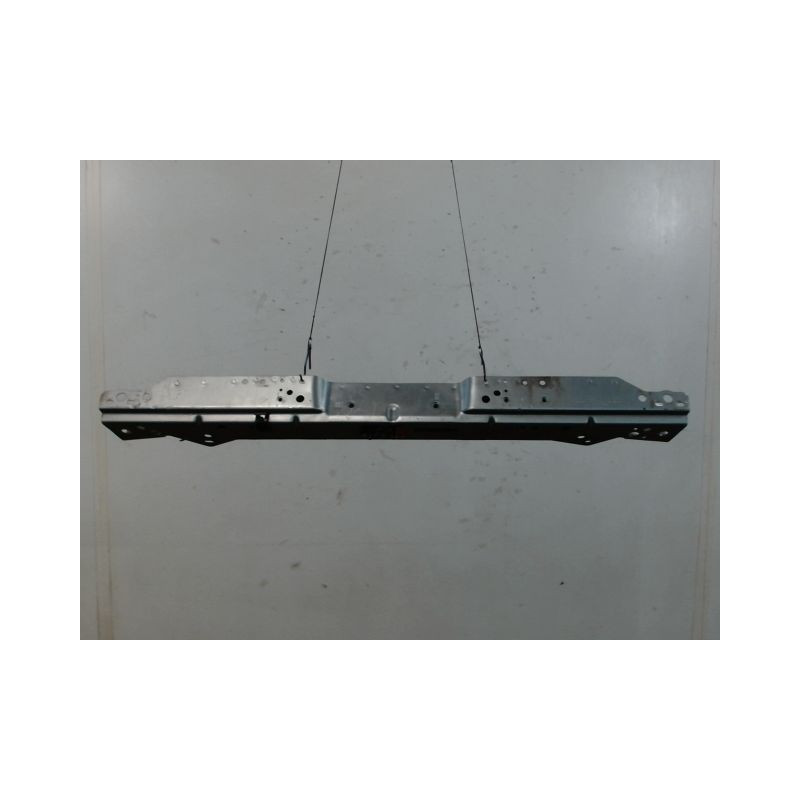 TRAVERSE SUPERIEURE ARMATURE AVANT OPEL ASTRA
