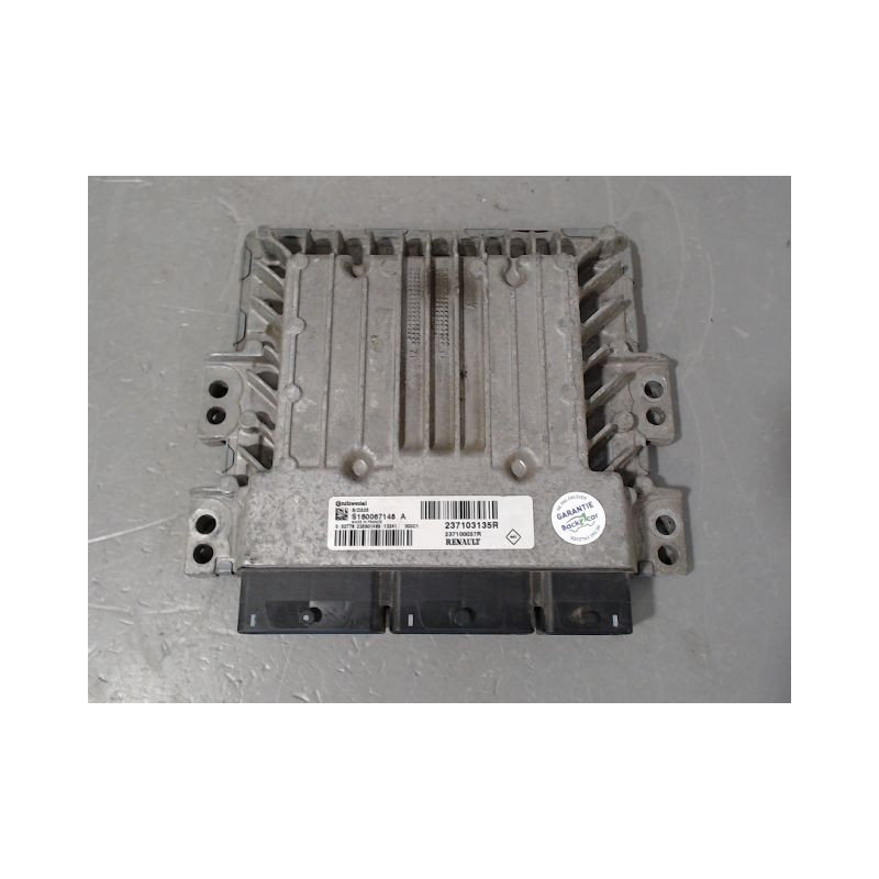 CALCULATEUR MOTEUR RENAULT MEGANE