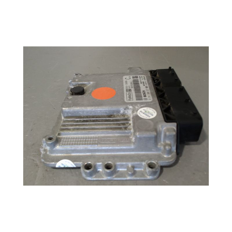CALCULATEUR MOTEUR FORD C-MAX
