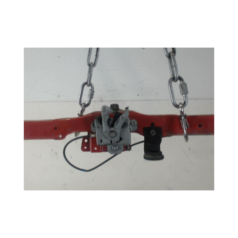 TRAVERSE SUPERIEURE ARMATURE AVANT NISSAN PIXO