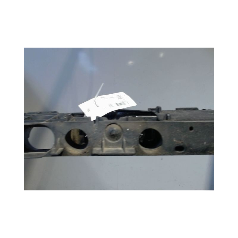 TRAVERSE SUPERIEURE ARMATURE AVANT RENAULT CLIO IV