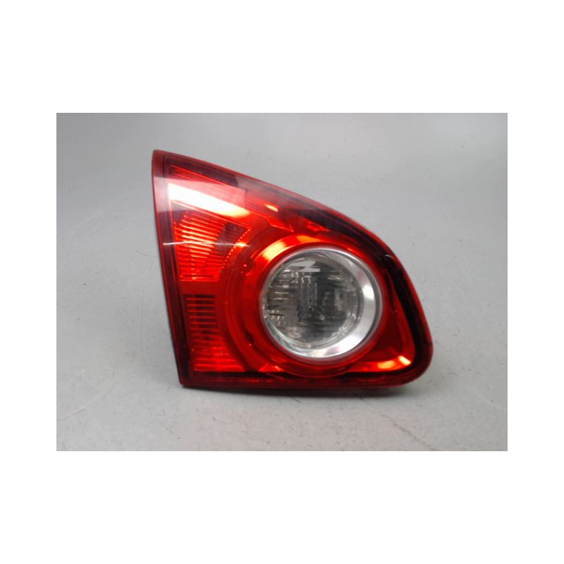 FEU ARRIERE INTERIEUR GAUCHE NISSAN QASHQAI BREAK I Phase 1 2007-2010