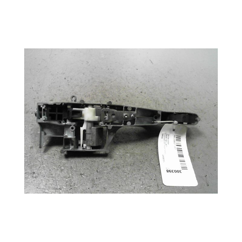 POIGNEE EXTERIEURE PORTE AVANT DROIT PEUGEOT 207