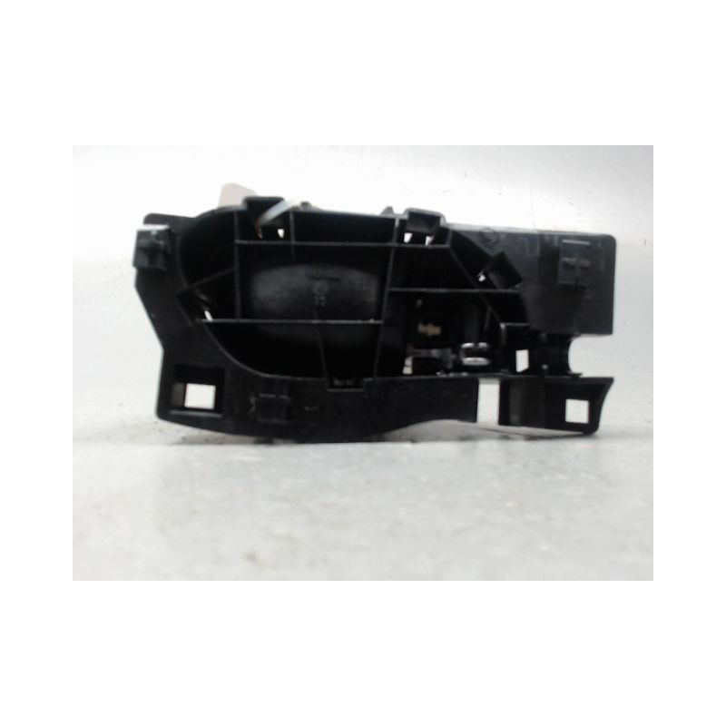POIGNEE INTERIEURE PORTE AVANT GAUCHE PEUGEOT 5008 2009-