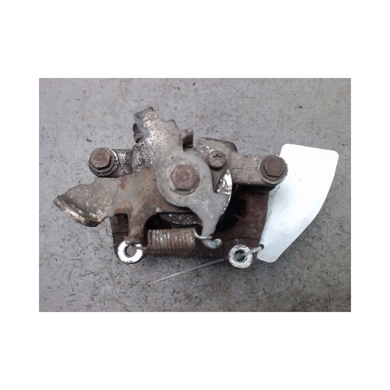 ETRIER DE FREIN ARRIERE DROIT OPEL TIGRA CABRIOLET