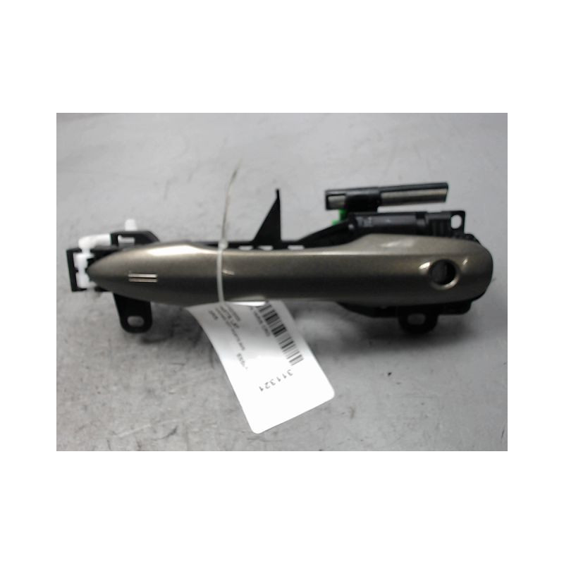 POIGNEE EXTERIEURE PORTE AVANT GAUCHE TOYOTA YARIS CRO