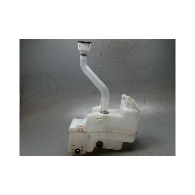 RESERVOIR LAVE-GLACE AVANT TOYOTA PRIUS