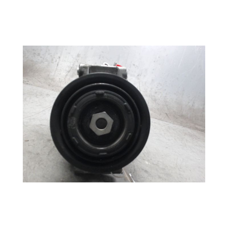 COMPRESSEUR AIR CONDITIONNE VOLKSWAGEN PASSAT 2005-