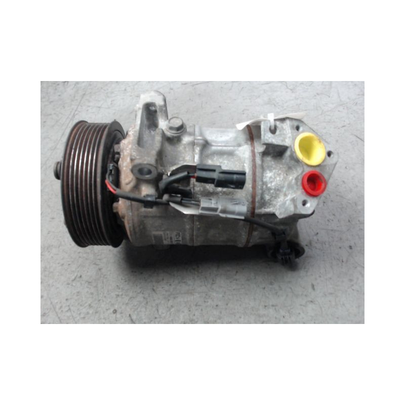 COMPRESSEUR AIR CONDITIONNE RENAULT MEGANE