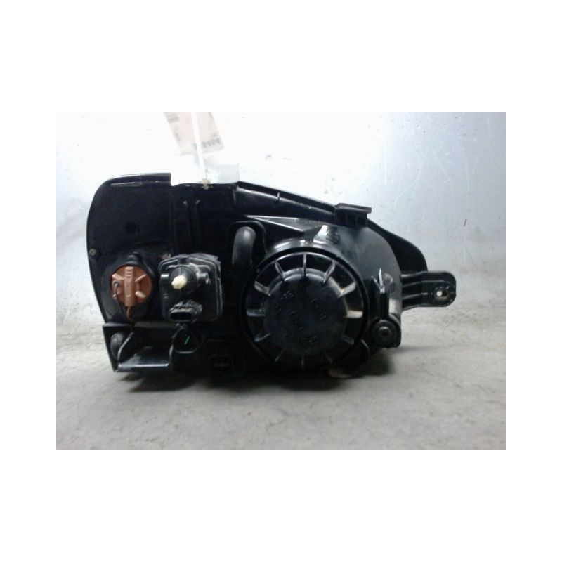 PHARE GAUCHE HYUNDAI SANTA FE 4X4 -00