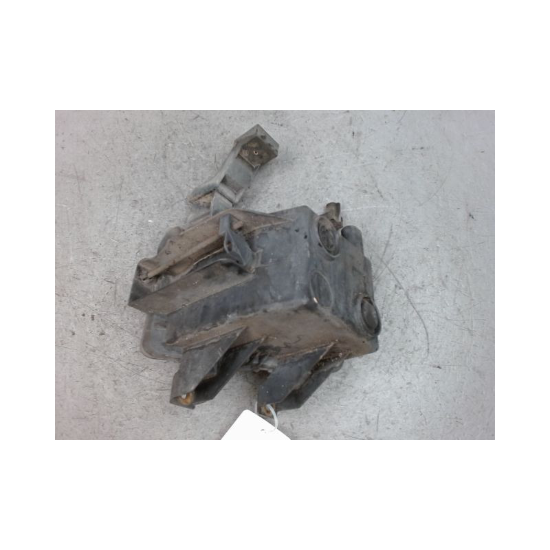 PHARE ANTIBROUILLARD AVANT GAUCHE OPEL ZAFIRA 2005-