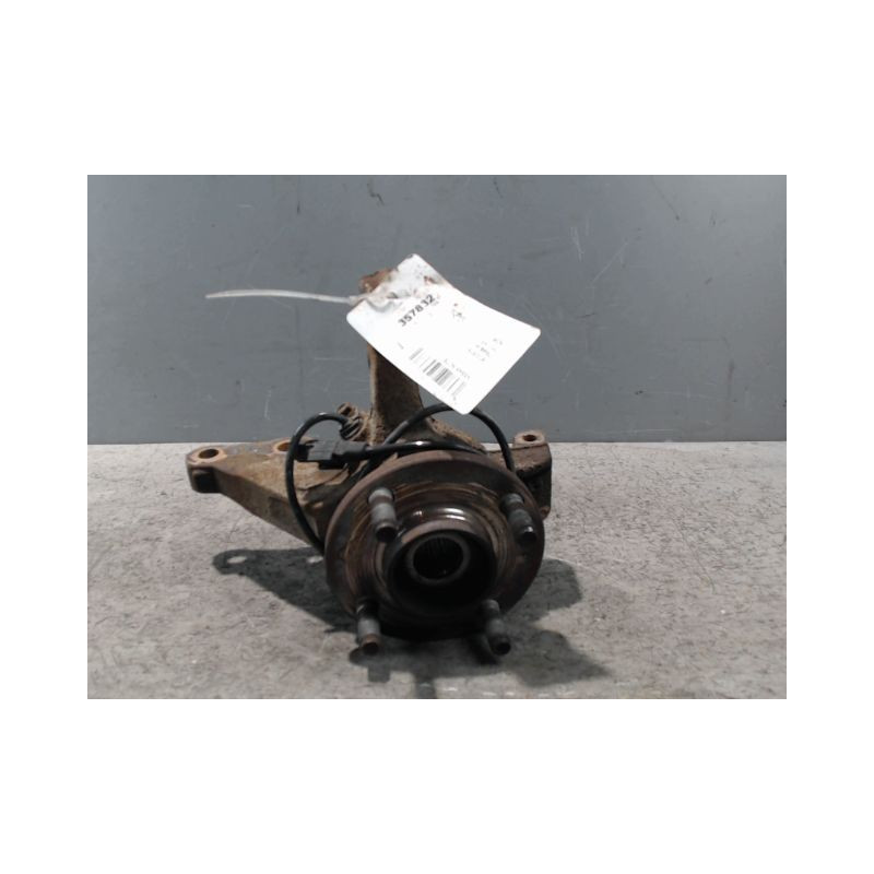 PIVOT AVANT GAUCHE NISSAN NOTE