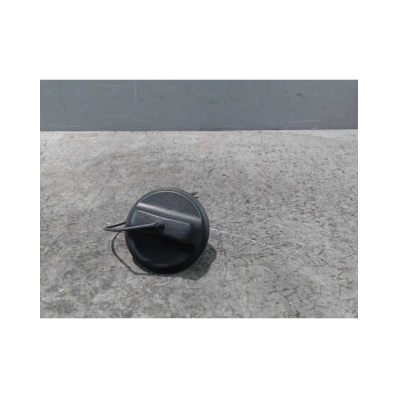 BOUCHON RESERVOIR A CARBURANT RENAULT CLIO IV