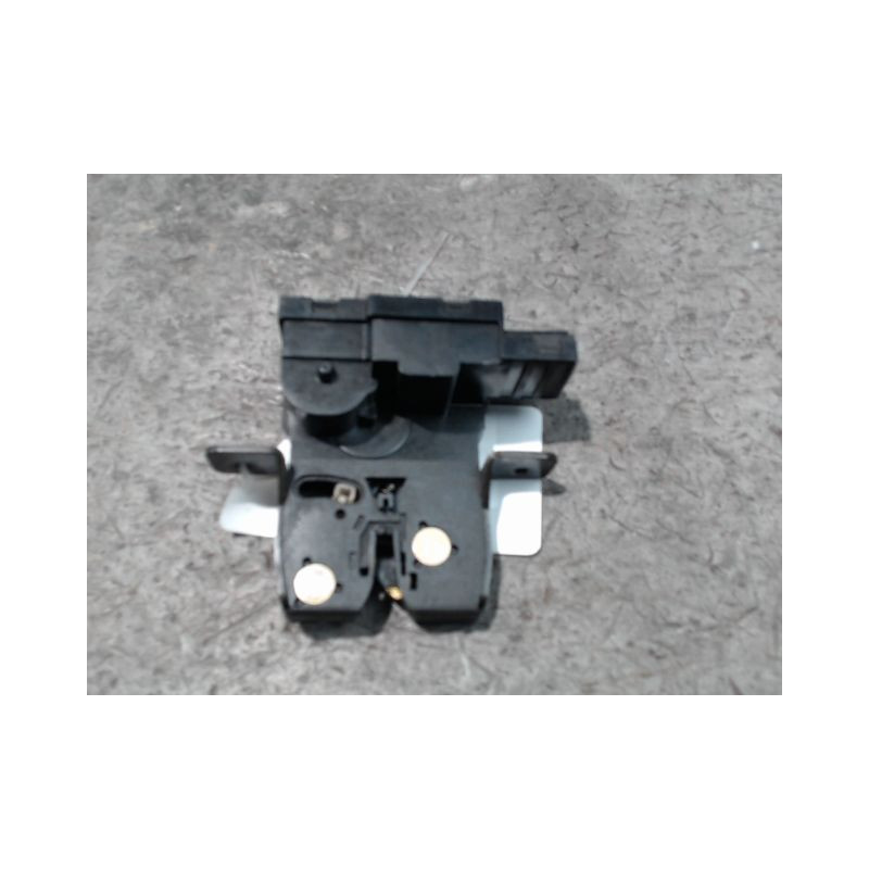 SERRURE HAYON  RENAULT LAGUNA II 00-2005