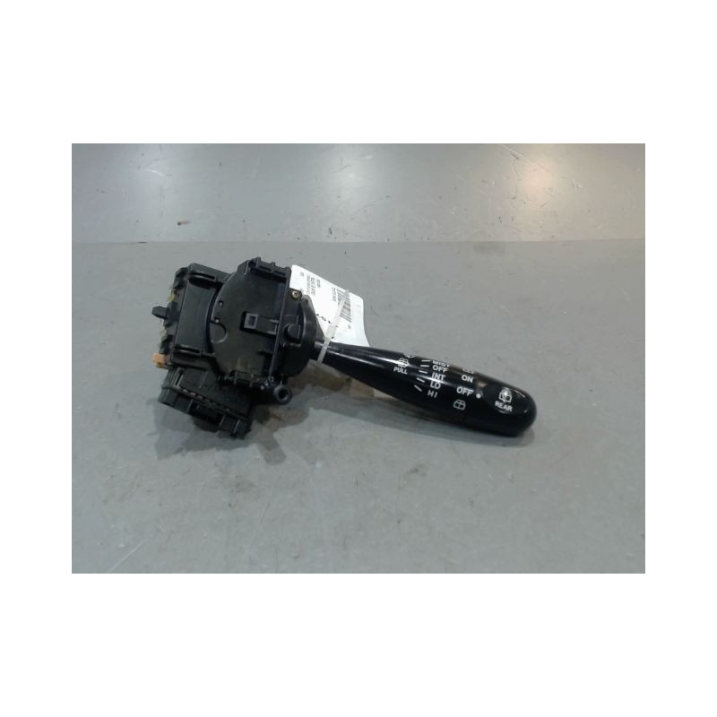 COMMANDE ESSUIE GLACE TOYOTA YARIS