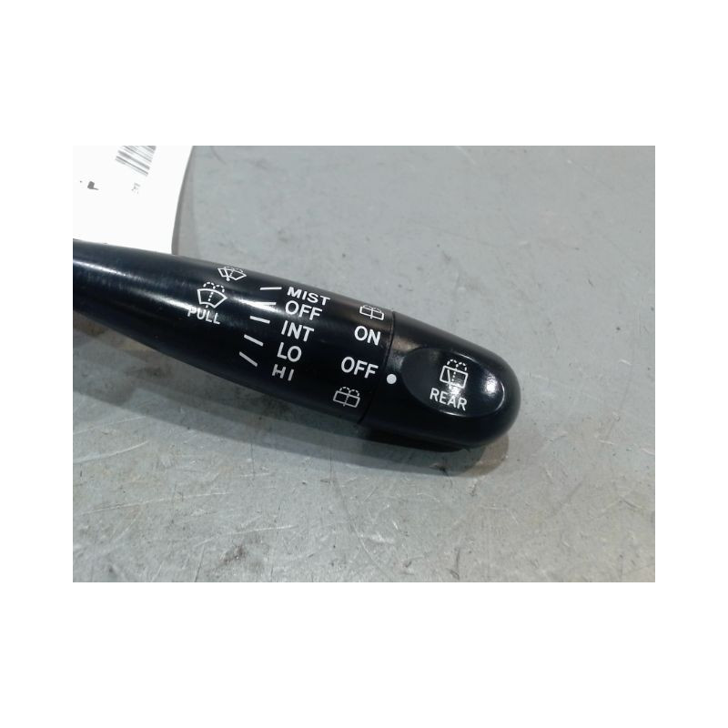 COMMANDE ESSUIE GLACE TOYOTA YARIS