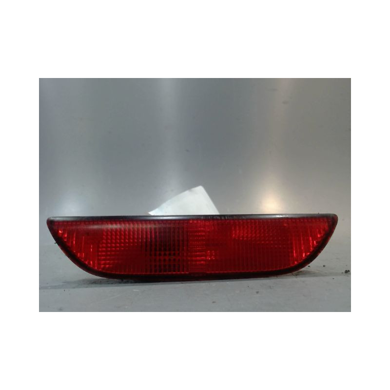 FEU BROUILLARD CENTRAL ARRIERE NISSAN NOTE