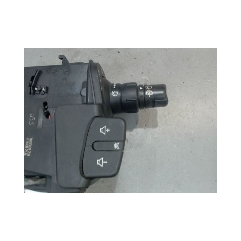COMMANDE ESSUIE GLACE RENAULT MODUS