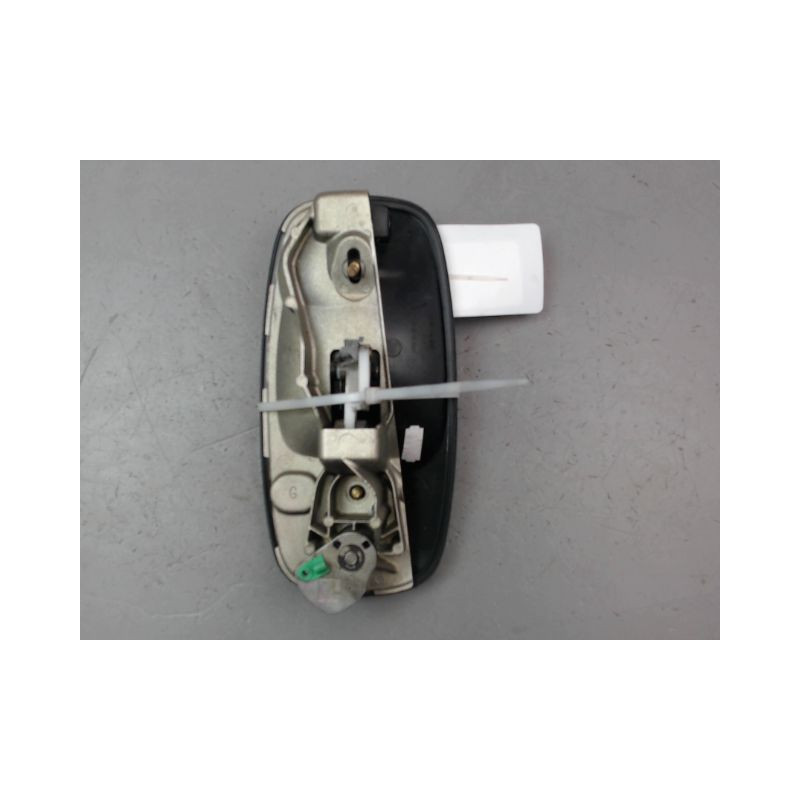 POIGNEE EXTERIEURE PORTE AVANT GAUCHE RENAULT TRAFIC FG L2H1 II PHASE 2 -1200- MOY. 2006-...