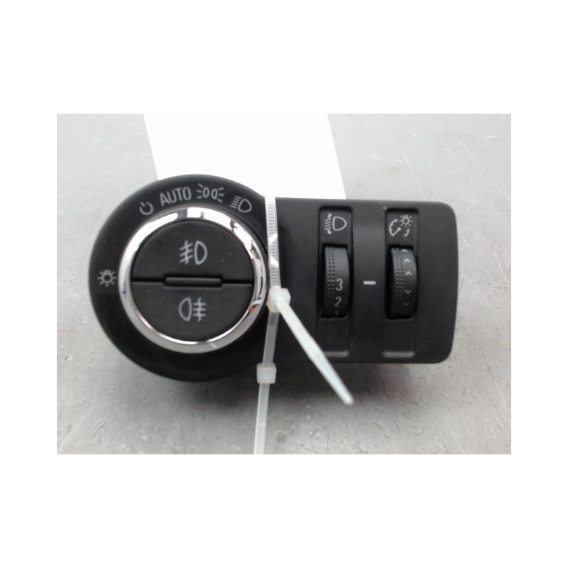 INTERIEUR COMMANDE PHARES CHEVROLET CRUZE BERL. 2009-...