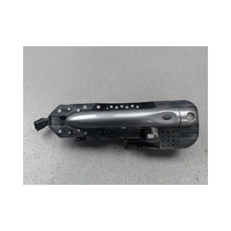 POIGNEE EXTERIEURE PORTE AVANT GAUCHE RENAULT MEGANE