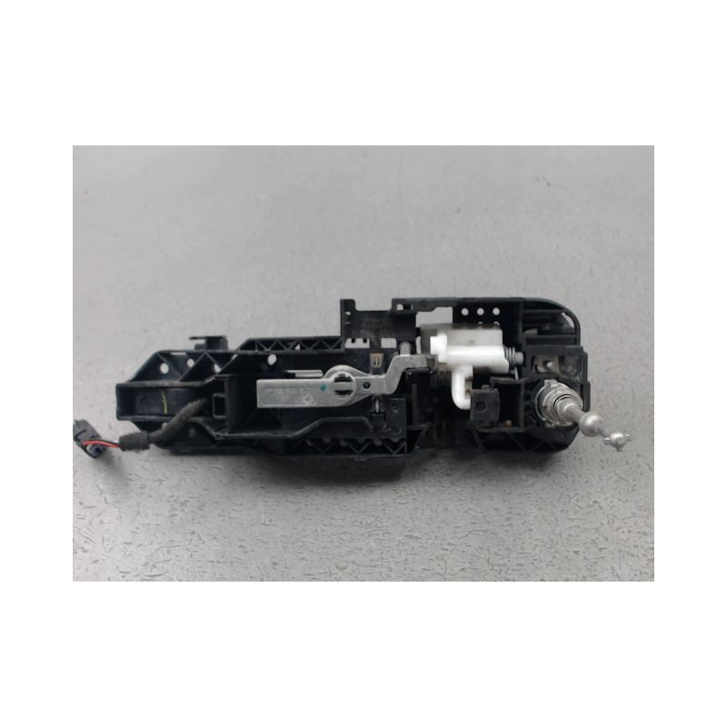 POIGNEE EXTERIEURE PORTE AVANT GAUCHE RENAULT MEGANE