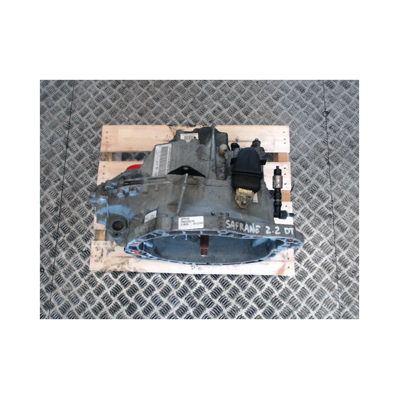 BOITE A VITESSE MECANIQUE RENAULT SAFRANE 96 -2000 2.2 dT 