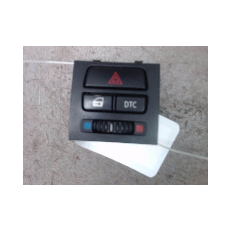 BOUTON DE WARNING B.M.W. SERIE 3