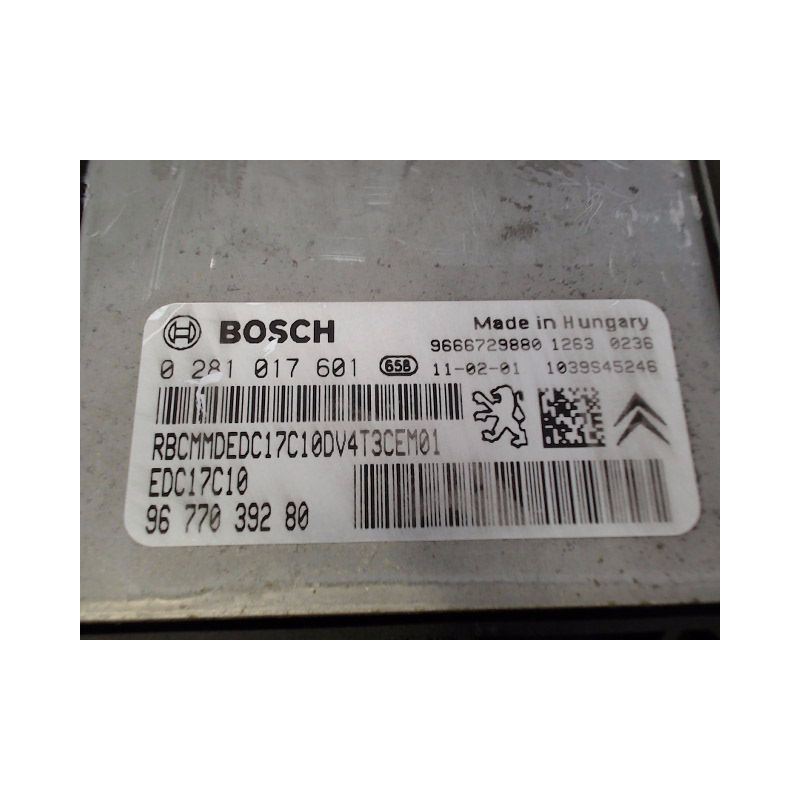 CALCULATEUR MOTEUR PEUGEOT 206
