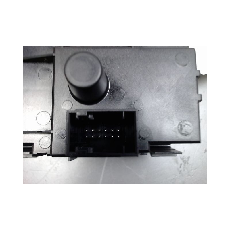 COMMANDE ECLAIRAGE B.M.W. SERIE 1
