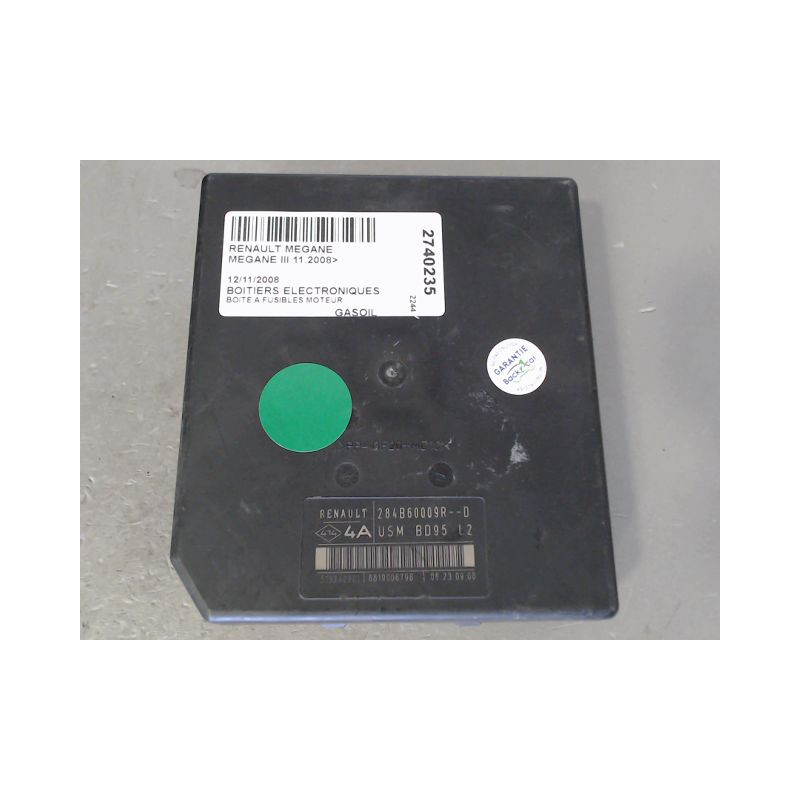 BOITE A FUSIBLES RENAULT MEGANE III 2008-