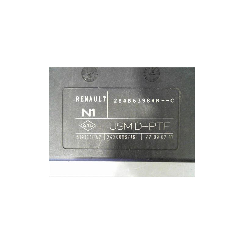 BOITE A FUSIBLES RENAULT LAGUNA III PH2 ESTATE 10-13