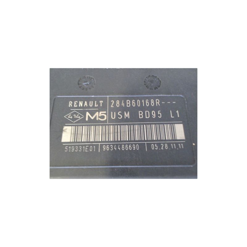 BOITE A FUSIBLES RENAULT MEGANE