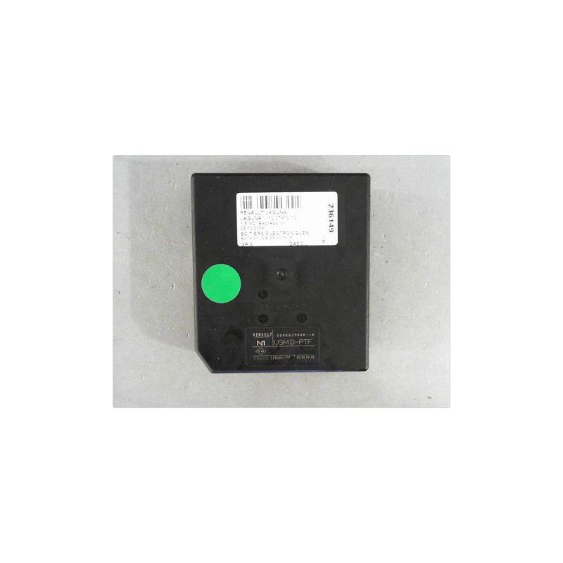 BOITE A FUSIBLES RENAULT LAGUNA III 07-10