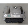 CALCULATEUR MOTEUR RENAULT TRAFIC