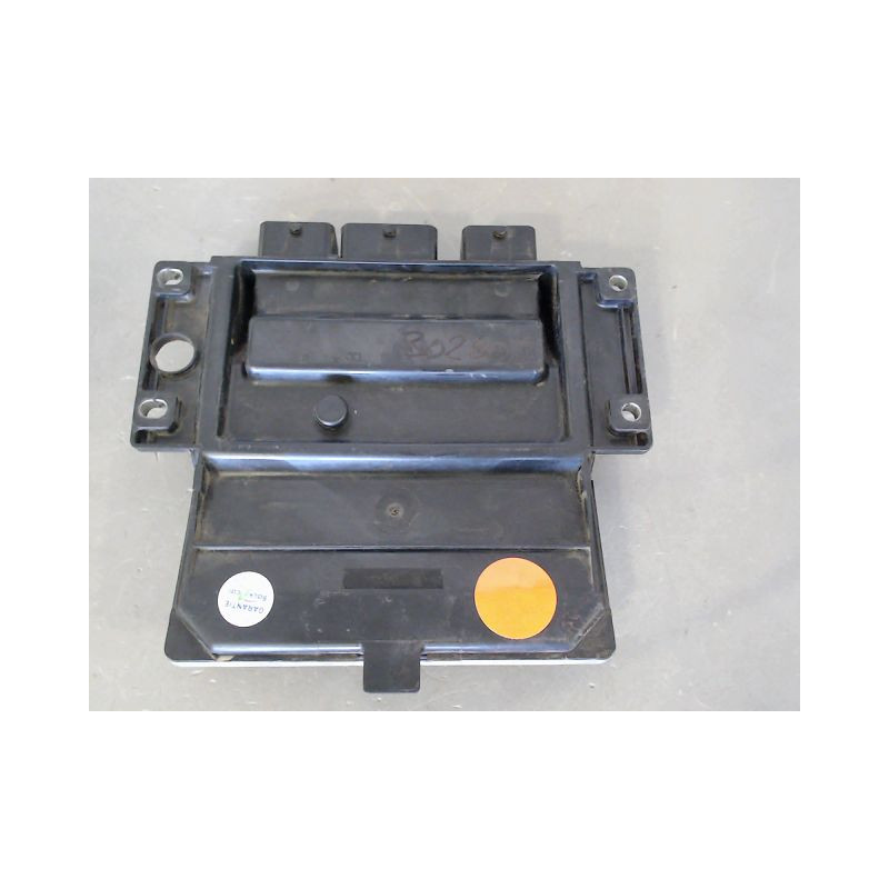 CALCULATEUR MOTEUR RENAULT CLIO
