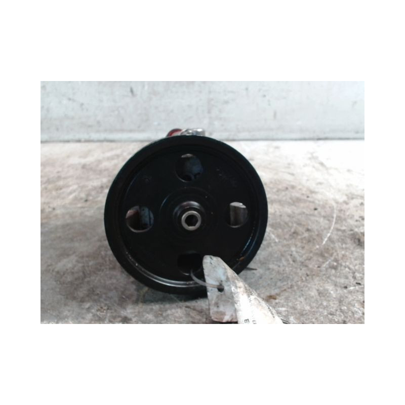 POMPE DIRECTION ASSISTEE FORD FOCUS 2008-