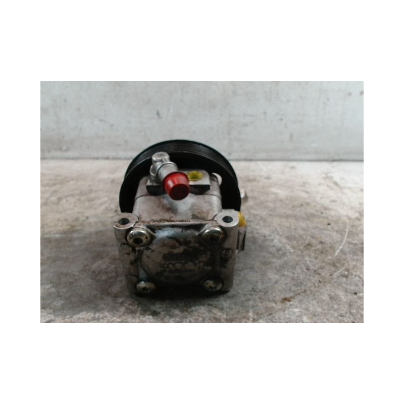 POMPE DIRECTION ASSISTEE FORD FOCUS 2008-