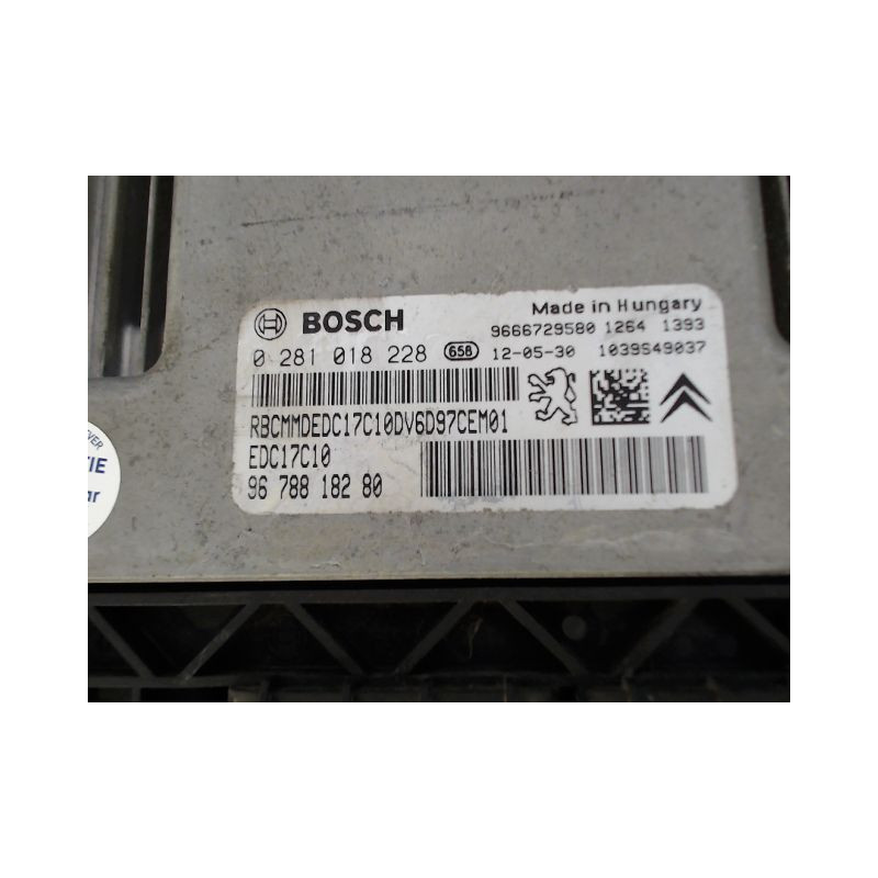 CALCULATEUR MOTEUR PEUGEOT 208 Phase 1 2012-...