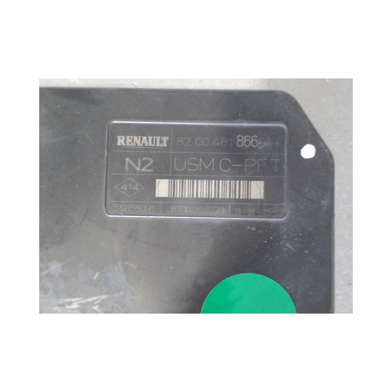 BOITE A FUSIBLES RENAULT MEGANE II PH2 2006-