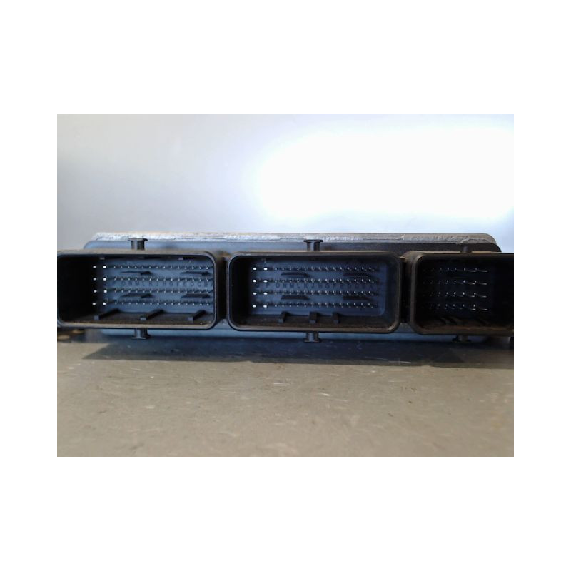 CALCULATEUR MOTEUR RENAULT CAPTUR