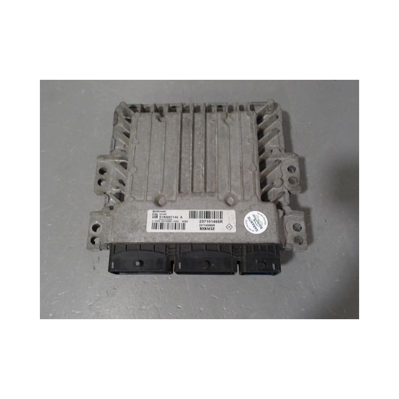 CALCULATEUR MOTEUR RENAULT MEGANE