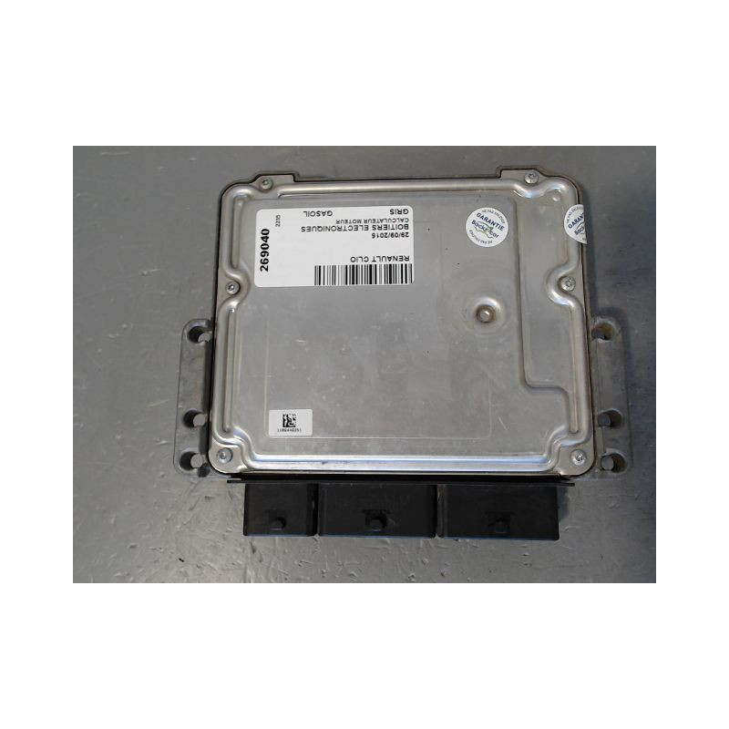 CALCULATEUR MOTEUR RENAULT CLIO