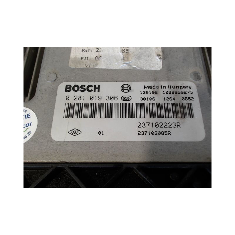CALCULATEUR MOTEUR RENAULT KANGOO