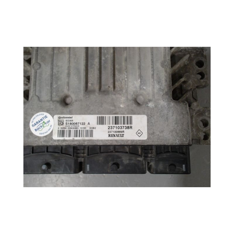 CALCULATEUR MOTEUR RENAULT MEGANE