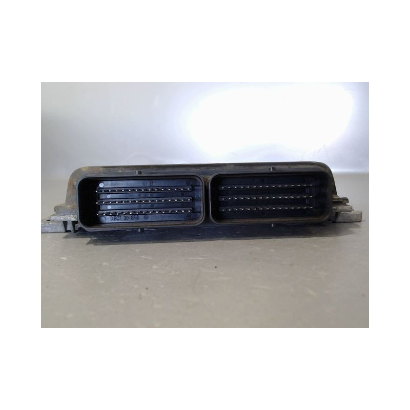 CALCULATEUR MOTEUR RENAULT MEGANE