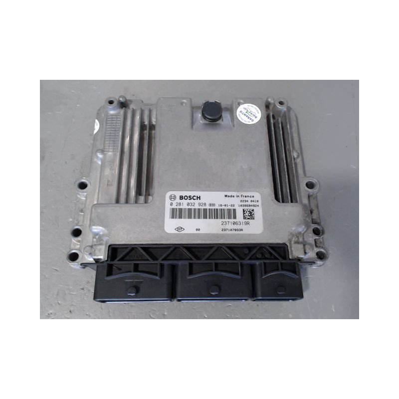 CALCULATEUR MOTEUR RENAULT MEGANE